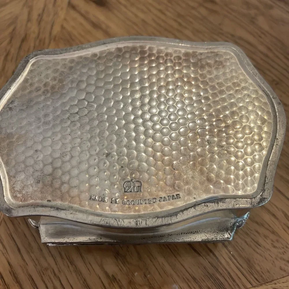 VINTAGE Metal JEWELRY BOX ‎ ( MADE IN OCCUPIED JAPAN )  Trinket Jewelry Casket